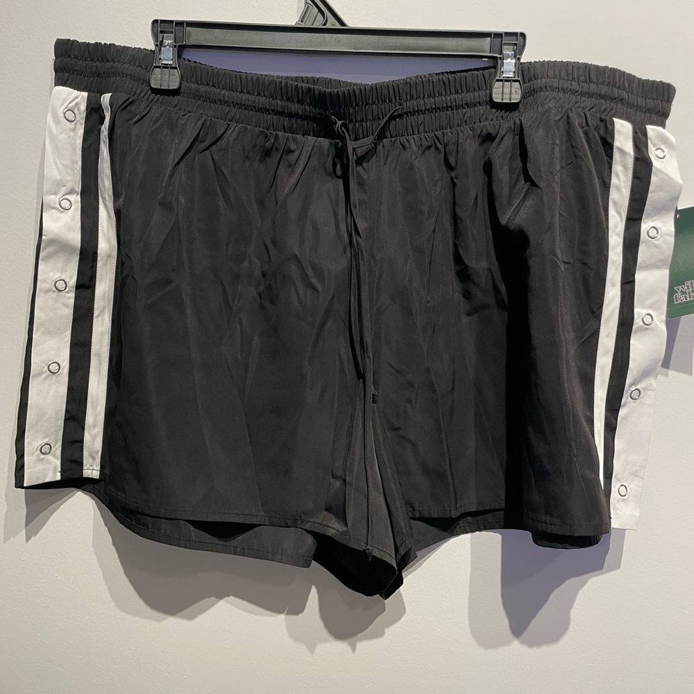 Wild Fable Women's Track Jogger Shorts Black Size XXL NWT